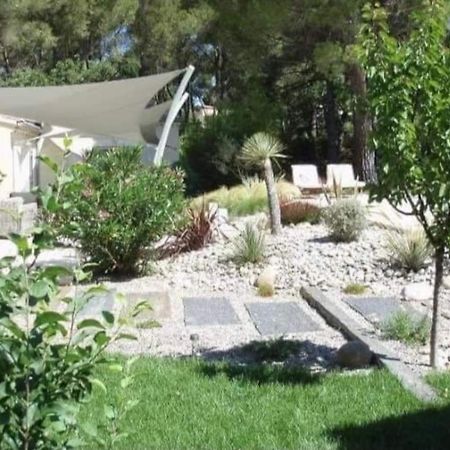 … Et La Fourmi Villa Saumane-de-Vaucluse Dış mekan fotoğraf