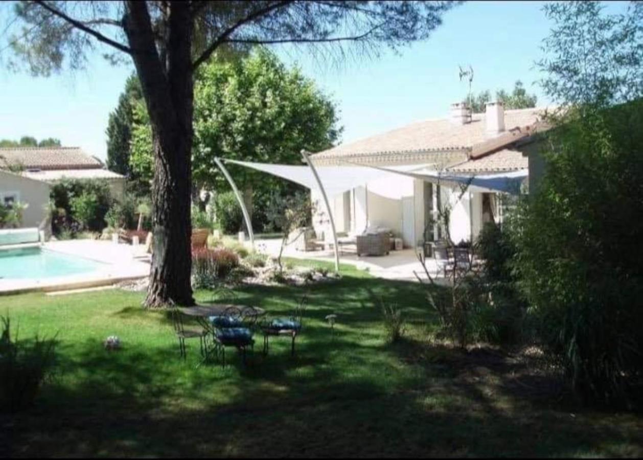 … Et La Fourmi Villa Saumane-de-Vaucluse Dış mekan fotoğraf