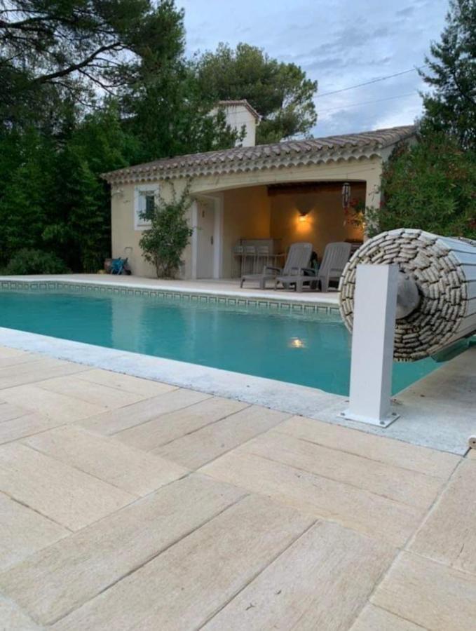… Et La Fourmi Villa Saumane-de-Vaucluse Dış mekan fotoğraf