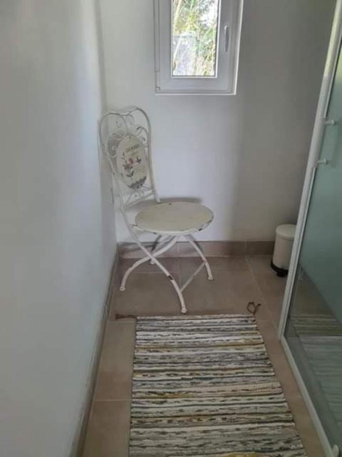 … Et La Fourmi Villa Saumane-de-Vaucluse Dış mekan fotoğraf