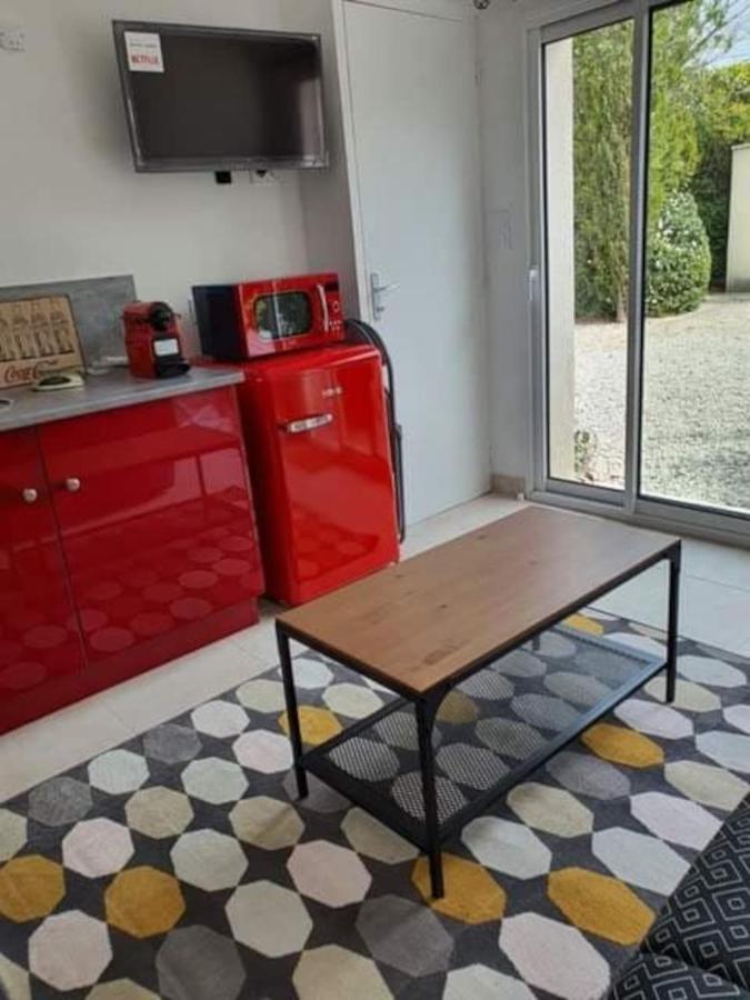 … Et La Fourmi Villa Saumane-de-Vaucluse Dış mekan fotoğraf